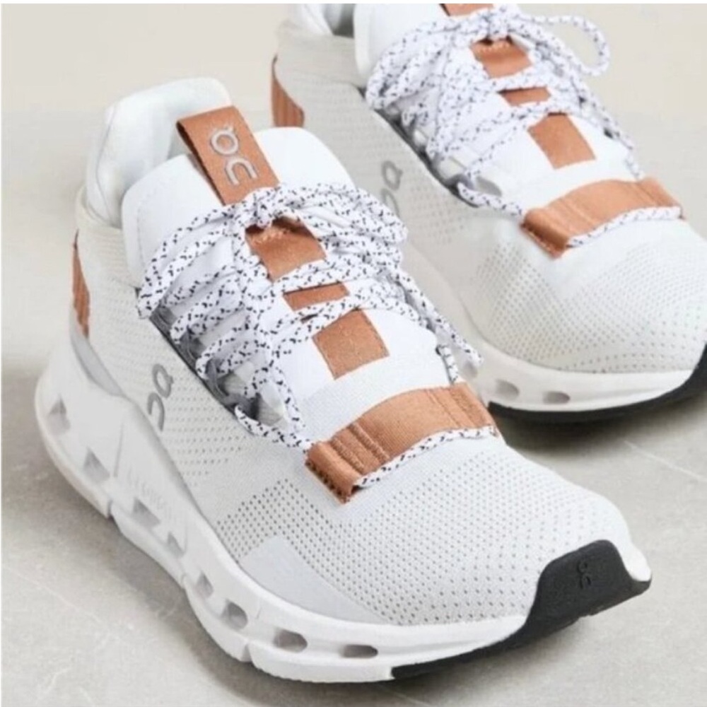 ON Running Cloudnova Sneakers